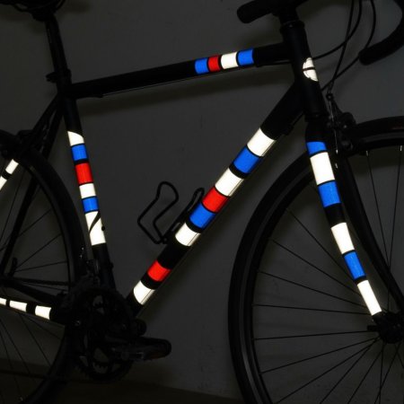 ReflectoLine – Reflektierende Vinylfolie